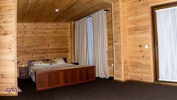 Фото номера Двухместный номер с 1 кроватью Отель Curtea Boierului Hotel г. Peresecina 4