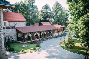 Фотографии Отель Curtea Boierului Hotel г. Peresecina (Молдова) №3 Фото Отель Curtea Boierului Hotel г. Peresecina 3